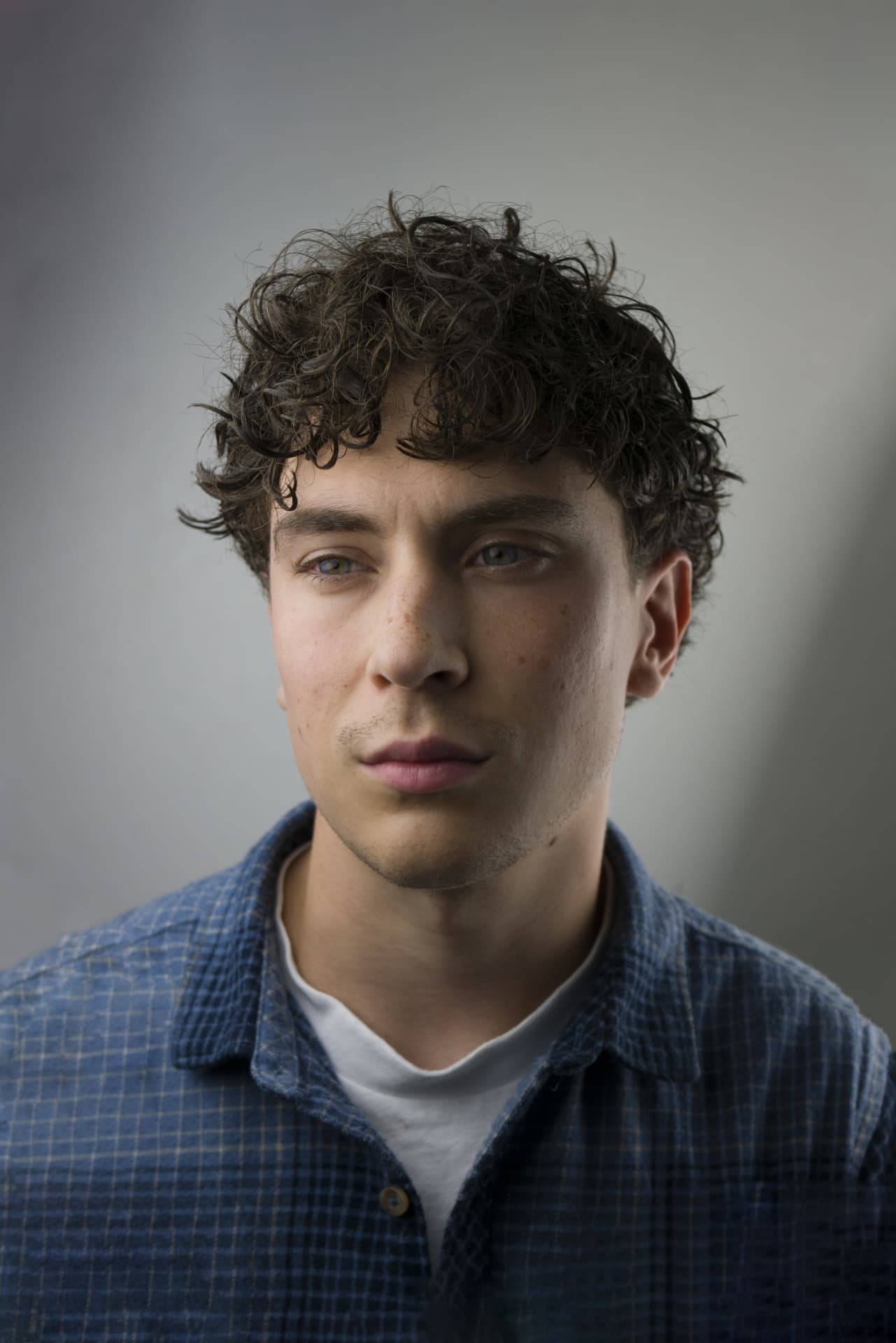 Portrait of Eliott Erta